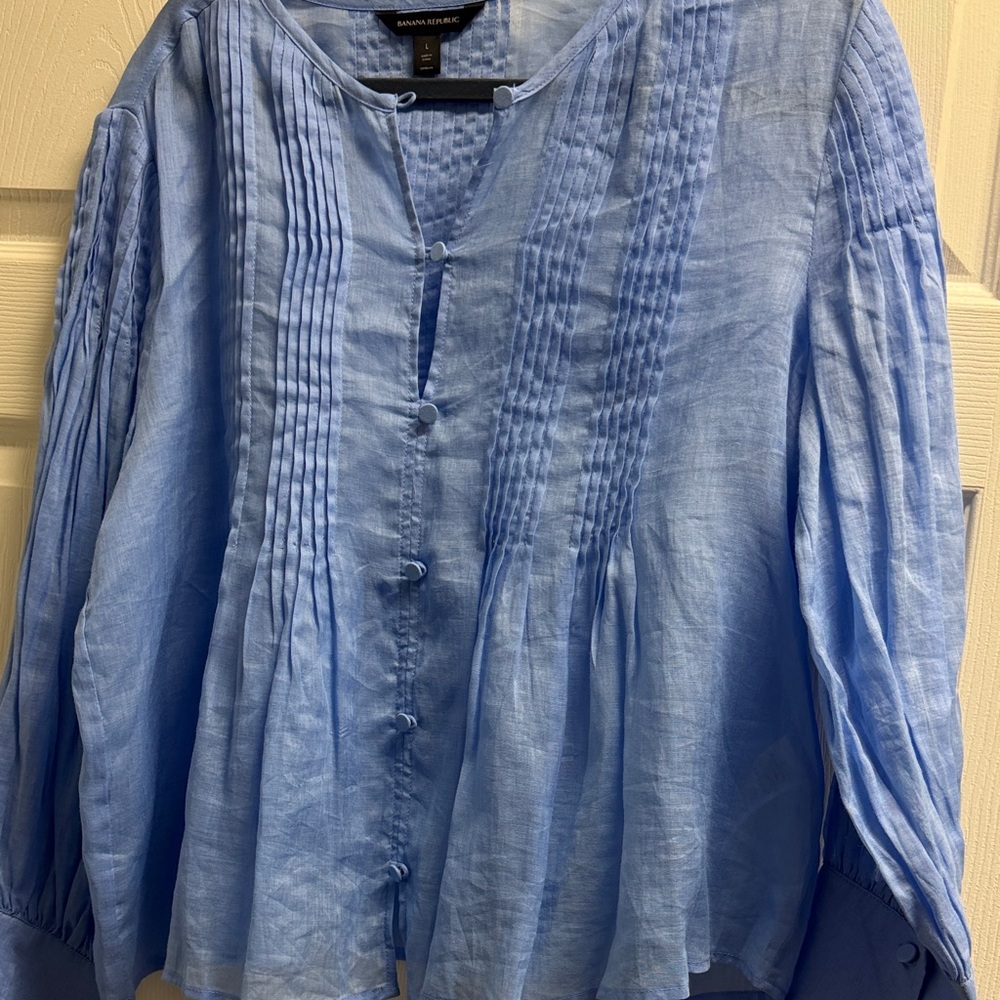 Banana Republic Ramie Pleated Blouse